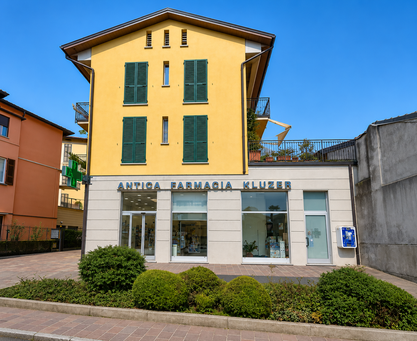 Farmacia Kluzer di Menaggio